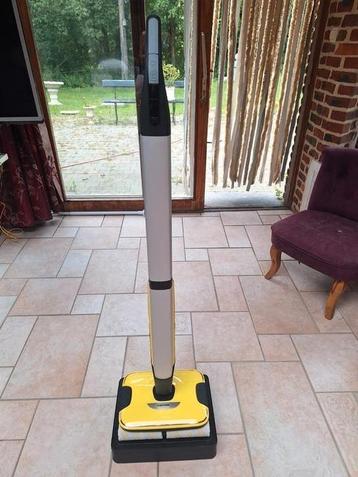 Nettoyeur-aspirateur à rouleaux Kärcher  beschikbaar voor biedingen