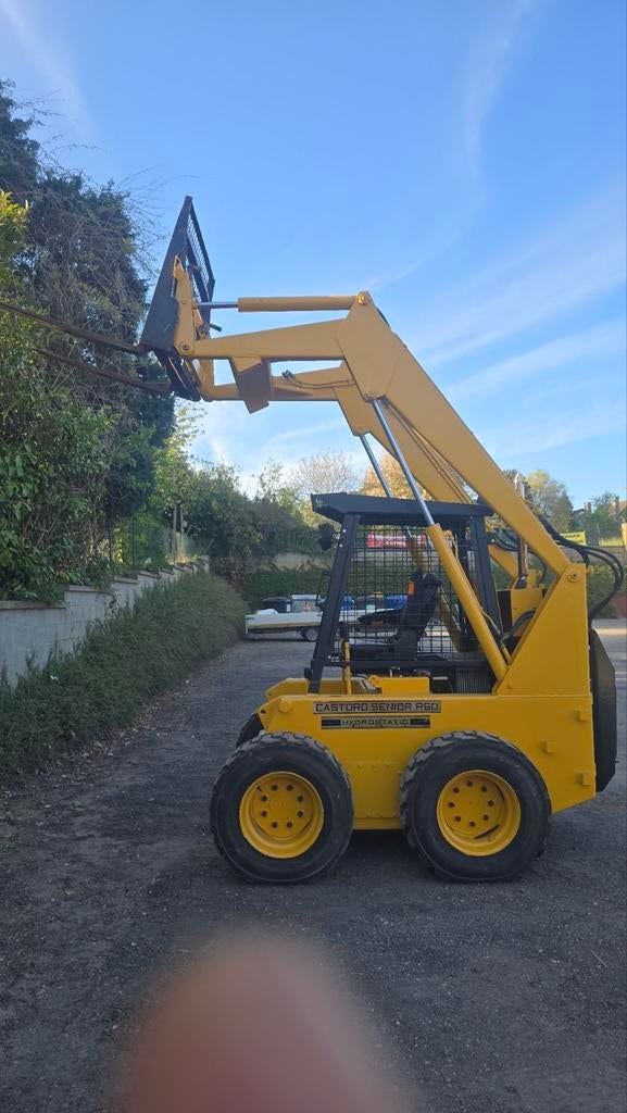 Mini chargeuse Castoro  – Restaurée