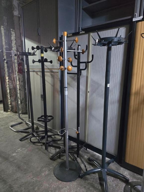 Porte manteau métallique plusieurs choix disponible, Maison & Meubles, Enlèvement, Comme neuf