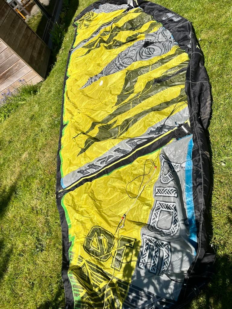 Naish ride 10m2, Watersport en Boten, Kitesurfen, Ophalen of Verzenden, Gebruikt, 10 m², Kite