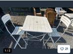 Party tafel en 2 stoelen., Ophalen, Gebruikt