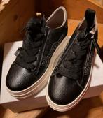 DL sport sneakers, Ophalen, Zo goed als nieuw, Sneakers