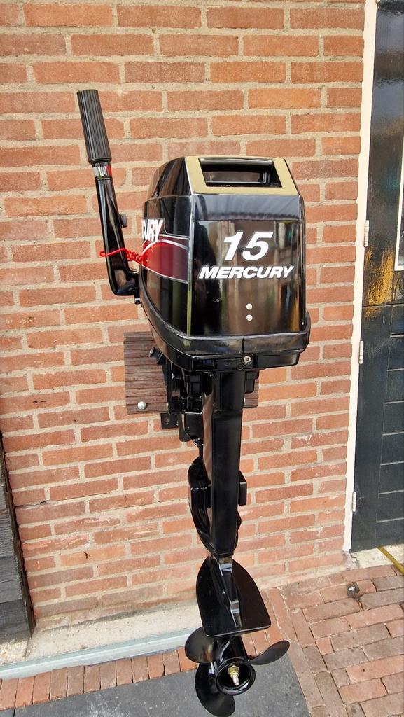 Mercury 15hp short tail sur batte, Sports nautiques & Bateaux, Moteurs Hors-bord & In-bord, Moteur hors-bord, Enlèvement ou Envoi