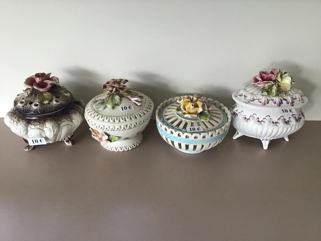 4 mooie antieke schalen met deksel aan 10 euro, Antiek en Kunst, Ophalen of Verzenden