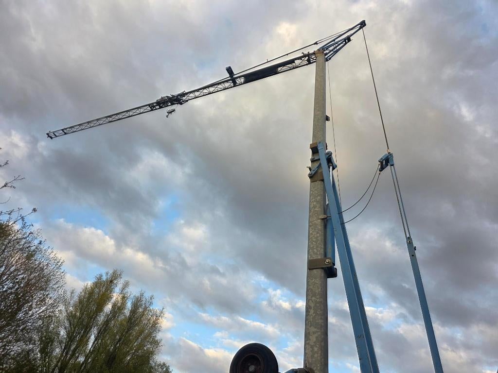 Neofin GHT2360 Bouwkraan, Articles professionnels, Machines & Construction | Grues & Excavatrices, Grue, Enlèvement