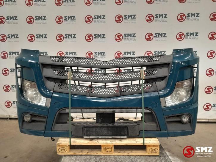 Occ voorbumper Mercedes, Auto-onderdelen, Vrachtwagen-onderdelen, Mercedes-Benz, Carrosserie en Plaatwerk, Gebruikt