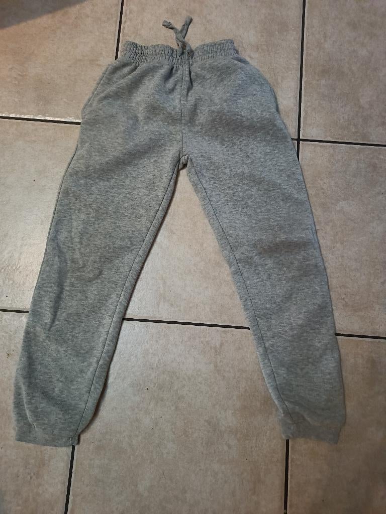 Joggingbroek maat 122/128, Ophalen of Verzenden, Gebruikt, Jongen of Meisje, Broek