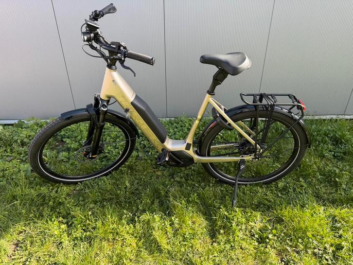 12 Trek District+ 5 Lowstep - Automaat - 725Wh batterij L, Fietsen en Brommers, Elektrische fietsen, Zo goed als nieuw, Ophalen of Verzenden