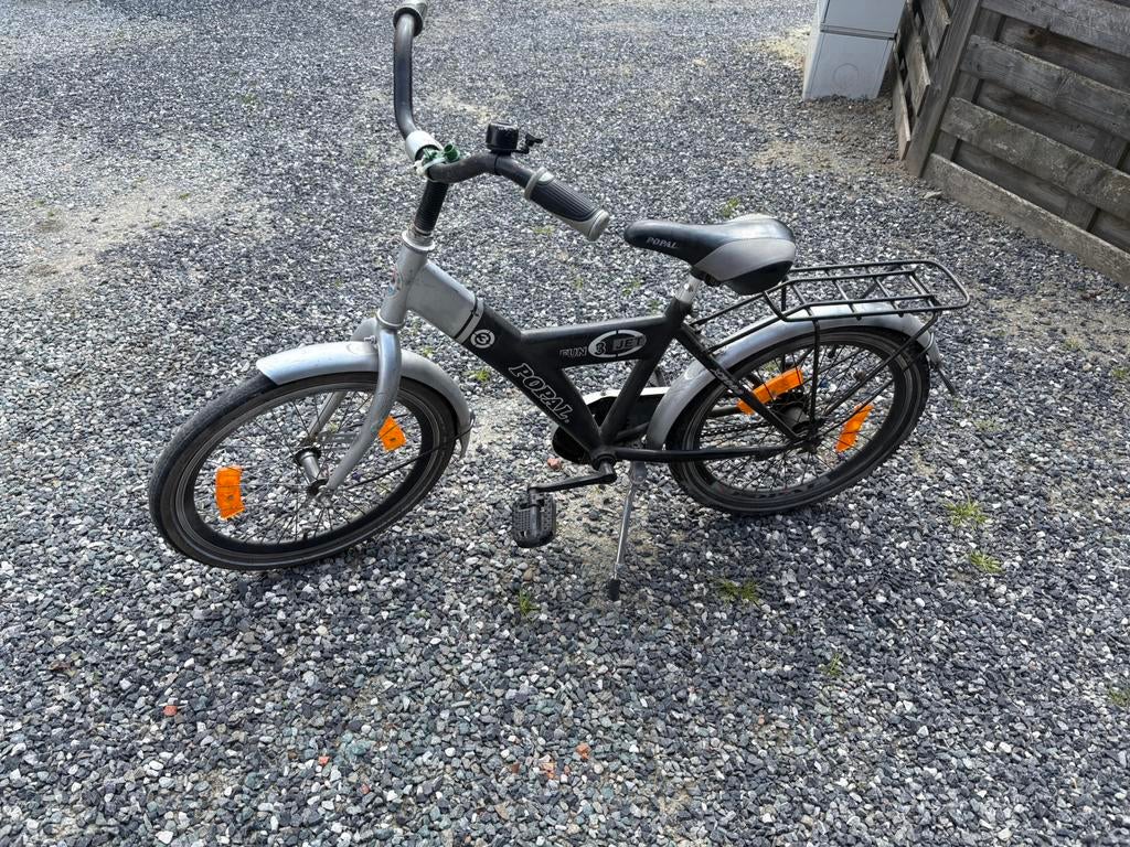 Tekoop kinder fiets 20 inch, Ophalen, Zo goed als nieuw