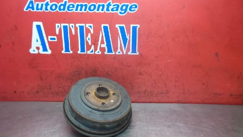 REMTROMMEL ACHTER ABS Opel Combo (Corsa C) (01-2001/02-2012), Auto-onderdelen, Remmen en Aandrijving, Opel, Gebruikt