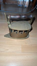 Antieke koperen strijkijzer, Antiek en Kunst, Ophalen, Koper