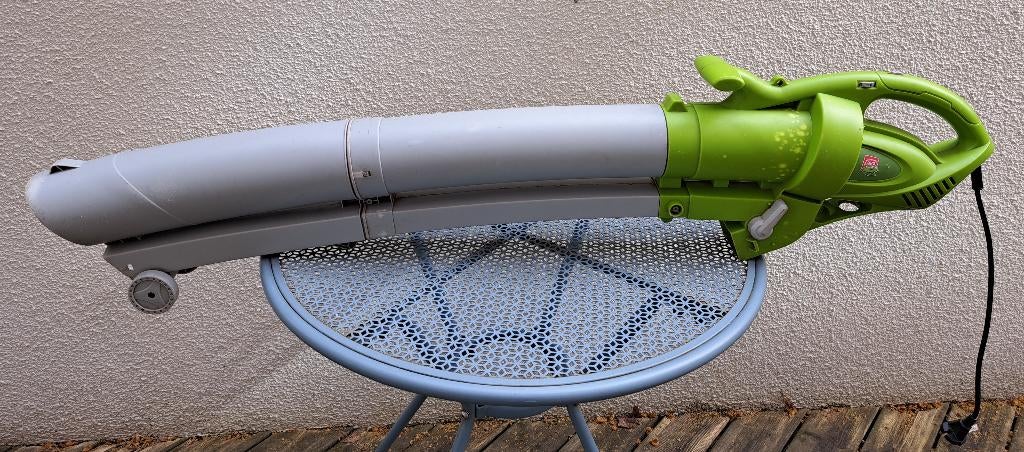 Aspirateur broyeur – 2500W  avec nouveau sac, Tuin en Terras, Bladblazers, Gebruikt, Ophalen