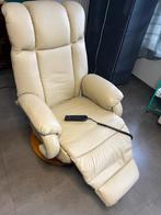 Fauteuil Relax en cuir . Rotatif sur socle + télécommande, Maison & Meubles, 75 à 100 cm, Moderne / cuir, Comme neuf, 75 à 100 cm