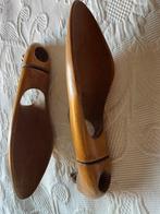 Oude , schoenenpas , in hout ,, Ophalen