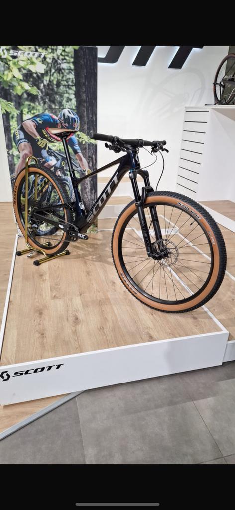 SCOTT SPARK rc comp rc team -25% M L, Vélos & Vélomoteurs, Vélos | VTT & Mountainbikes, Comme neuf, Enlèvement