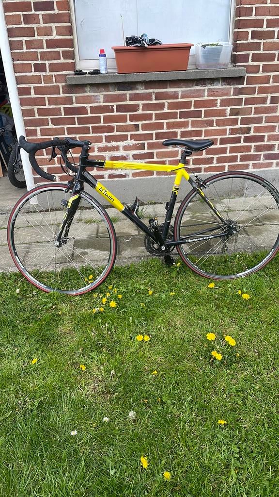 Koersfiets b-twin carbon, Vélos & Vélomoteurs, Vélos | Vélos de course, Autres marques, Enlèvement, Utilisé, Hommes