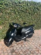 Brommer Sym fiddle iv, Fietsen en Brommers, Ophalen, SYM, Zo goed als nieuw, Benzine