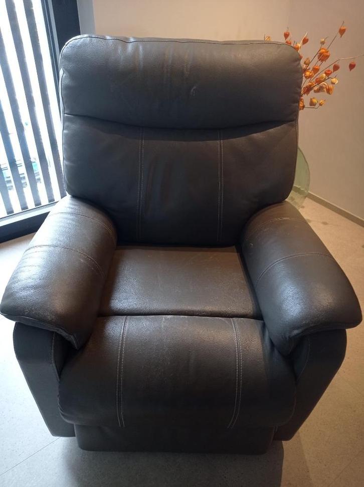 2 fauteuils relax électriques, Maison & Meubles, Fauteuils, Utilisé, Cuir, Enlèvement
