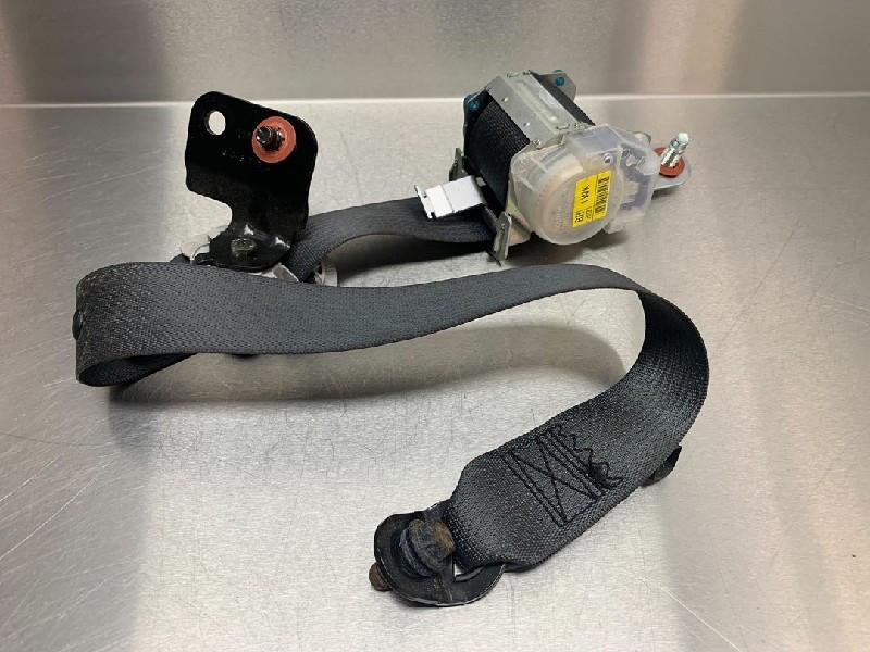 GORDELSLOT RECHTS ACHTER Carens III (FG) (|89810201D030|), Gebruikt, Kia