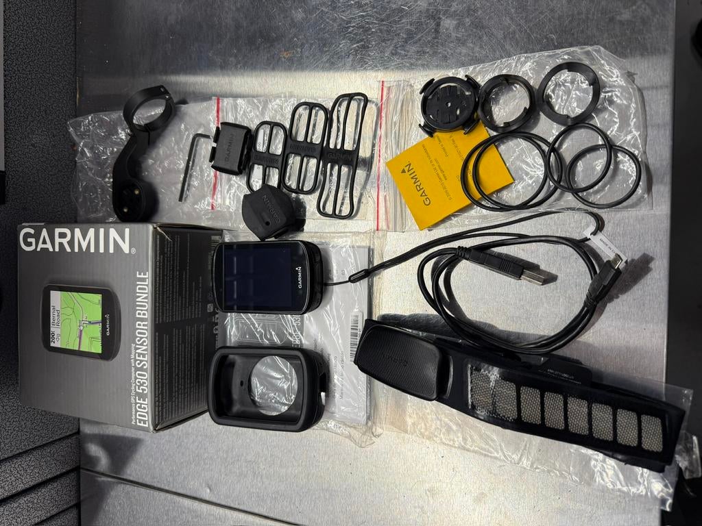 Garmin Edge 530 Sensor Bundle, Fietsen en Brommers, Fietsaccessoires | Fietscomputers, Ophalen of Verzenden, Draadloos, Zo goed als nieuw