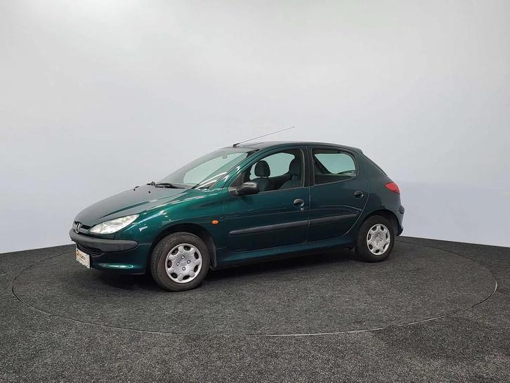 Peugeot 206 1.1i ~ Radio MP3 ~ Klok ~ Manueel, Autos, Oldtimers & Ancêtres, Entreprise, Achat, Airbags, Radio, Peugeot, Essence