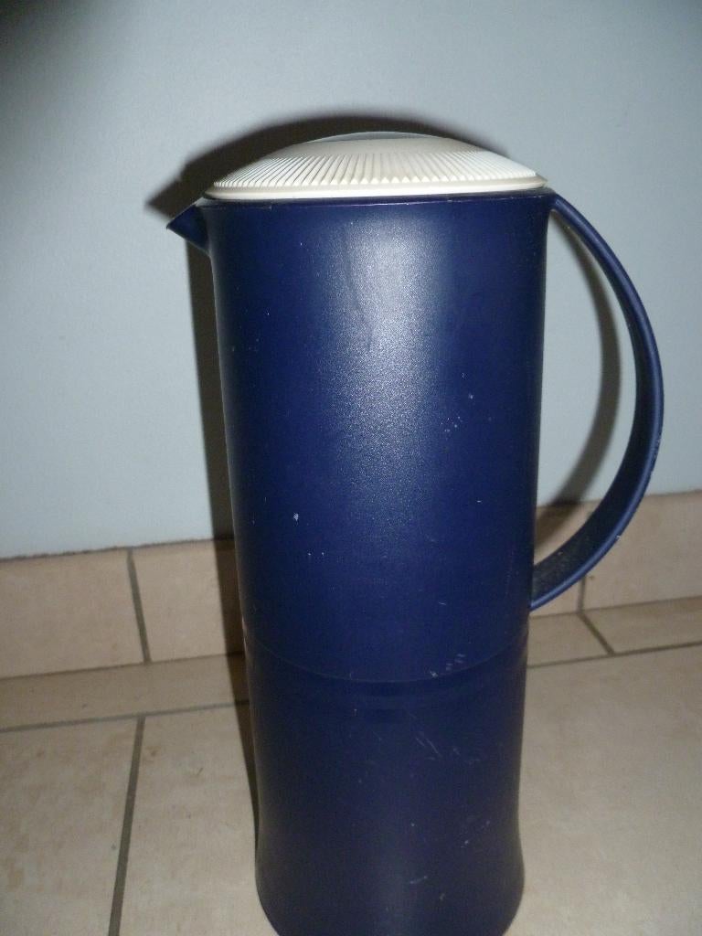 Tupperware koffiekan/schenkkan, Huis en Inrichting, Keuken | Tupperware, Ophalen of Verzenden, Zo goed als nieuw, Blauw, Overige typen