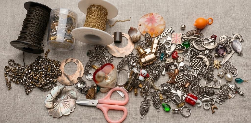 DIY  groot lot om juwelen te maken met hangers, Ophalen of Verzenden, Nieuw, Overige typen