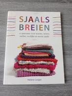 Hélène Lesger - Sjaals breien, Boeken, Ophalen of Verzenden, Hélène Lesger, Gelezen, Breien en Haken