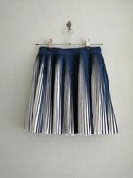 magnifique jupe plissée Okaidi taille 10 ans, Enfants & Bébés, Robe ou Jupe, Okaïdi, Utilisé, Fille