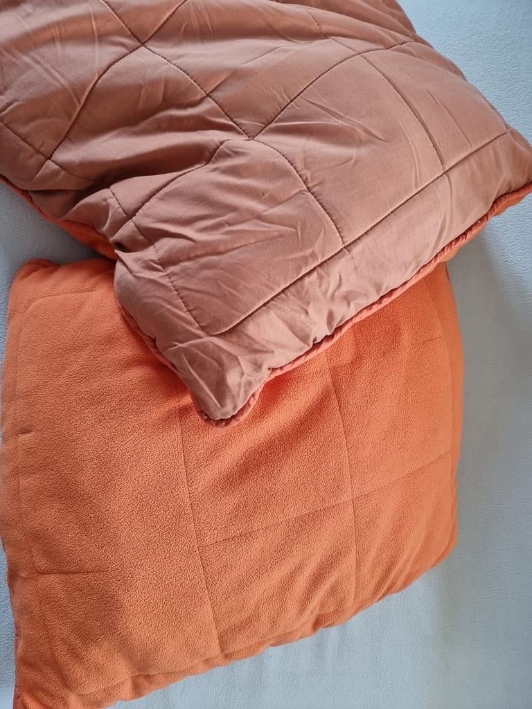 Set van 2 dubbelzijdige kussens, Huis en Inrichting, Slaapkamer | Beddengoed, Oranje, Ophalen