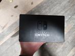 Nintendo Switch (om te koppelen aan de televisie), Games en Spelcomputers, Ophalen, Switch