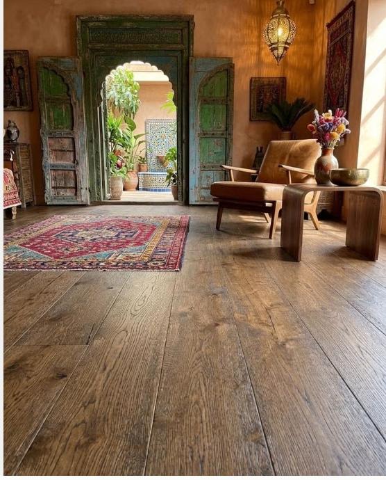 Grand stock de dalles, de parquets de carreaux de Bourgogne, Enlèvement