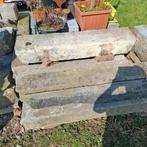 Seuil de fenêtre en pierre bleu d'époque, Enlèvement