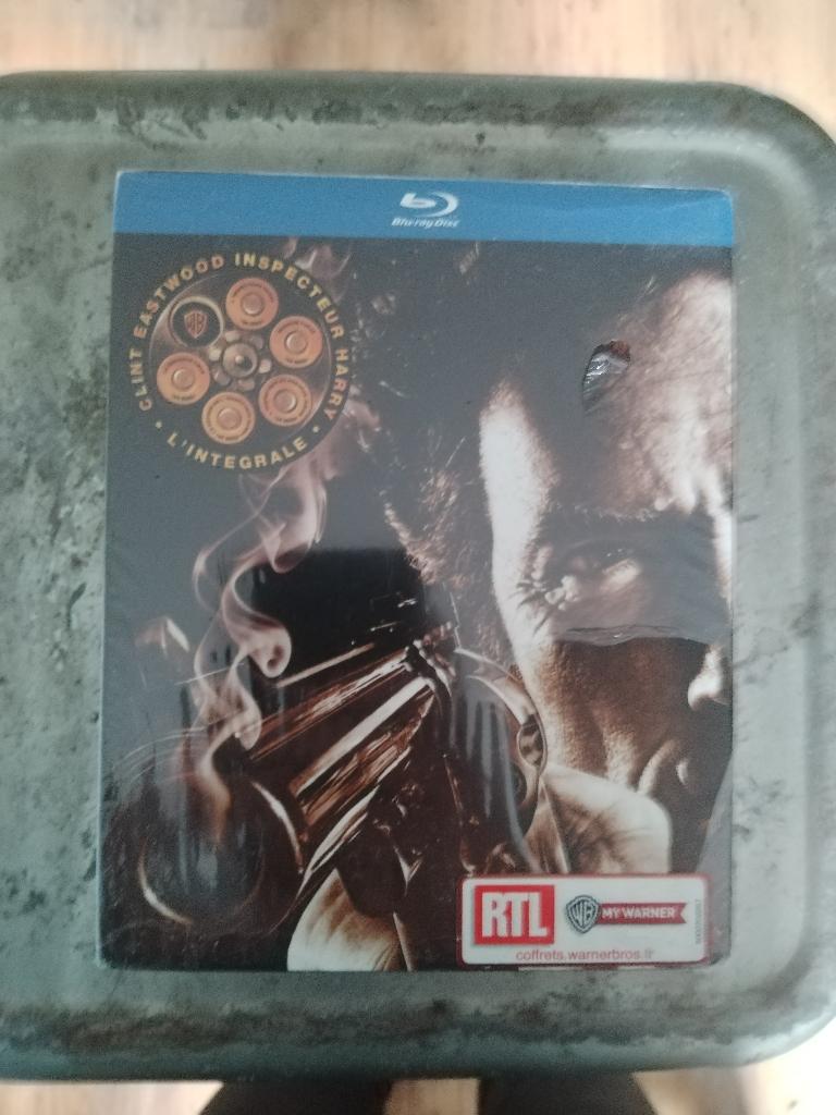 Dirty Harry compleet op bluray, CD & DVD, Blu-ray, Enlèvement ou Envoi, Neuf, dans son emballage, Action, Coffret