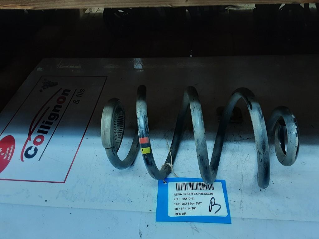 RESSORT DE SUSPENSION ARRIERE Renault Clio III (BR / CR), Renault, Mevr. I. Hauben, Utilisé, Rue de l'Espoir 34 34
4030  GRIVEGNÉE, BE
