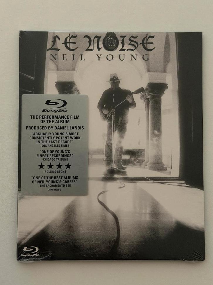 Neil Young – Le Noise (Blu-ray) Nieuw!, Cd's en Dvd's, Blu-ray, Nieuw in verpakking, Muziek en Concerten, Ophalen of Verzenden