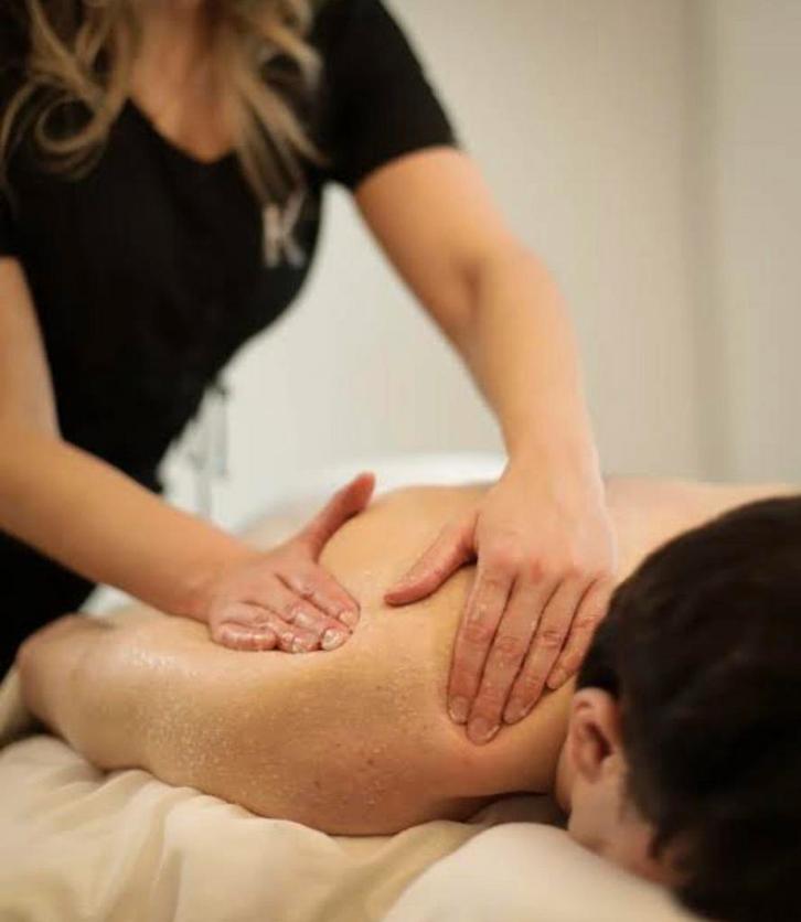Cherche masseuse Marocaine, Handtassen en Accessoires, Uiterlijk | Gezichtsverzorging, Ophalen of Verzenden