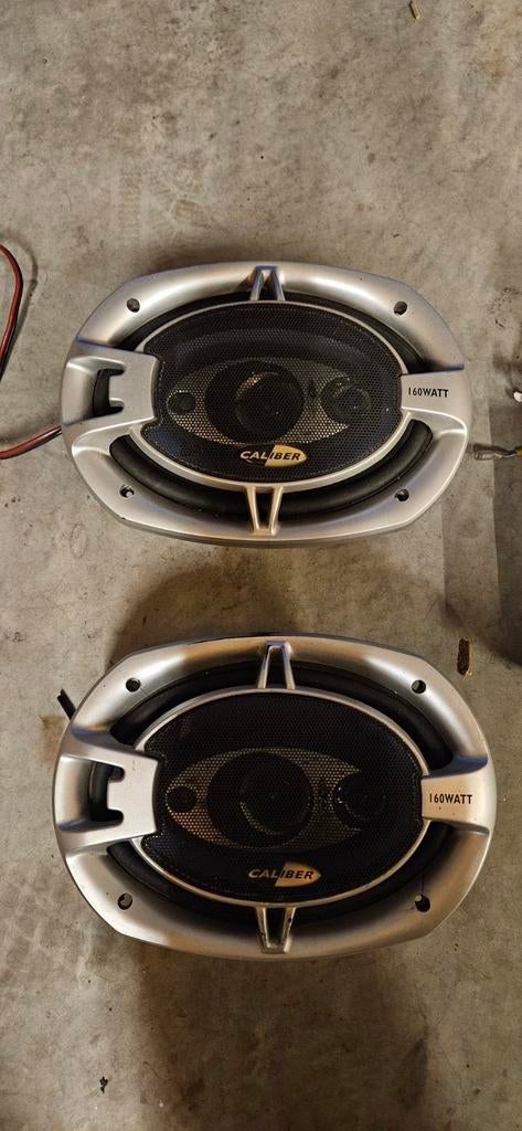 2x Caliber 160W speaker + Sony radio, Autos : Divers, Haut-parleurs voiture, Enlèvement