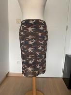 Jupe imprime militaire, Kleding | Dames, Rokken, Ophalen of Verzenden, Gedragen, Knielengte