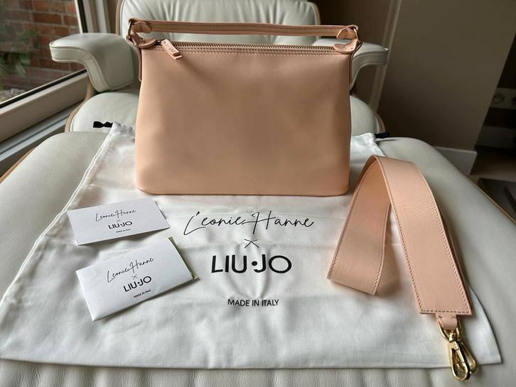 Limited edition lederen handtas Liu Jo, Handtassen en Accessoires, Tassen | Schoudertassen, Nieuw, Roze, Leer, Ophalen of Verzenden