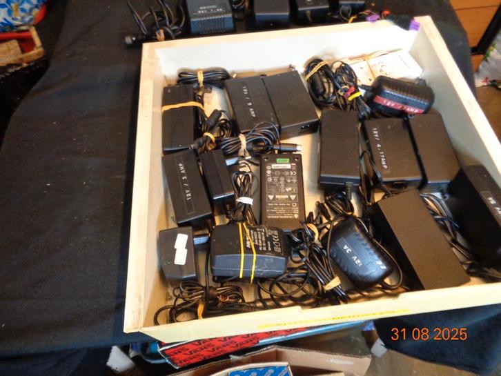 ALIMENTATIONS 12 VOLTS (DIVERS AMPÈRES), Hobby & Loisirs créatifs, Composants électroniques, Comme neuf, Enlèvement