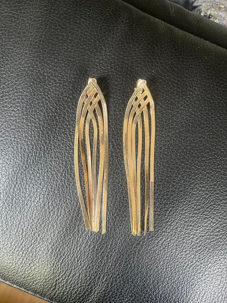 Boucles d’oreilles dorées à clips - 12cm de longueur, Bijoux, Sacs & Beauté, Boucles d'oreilles, Or, Enlèvement, Utilisé, Autres matériaux