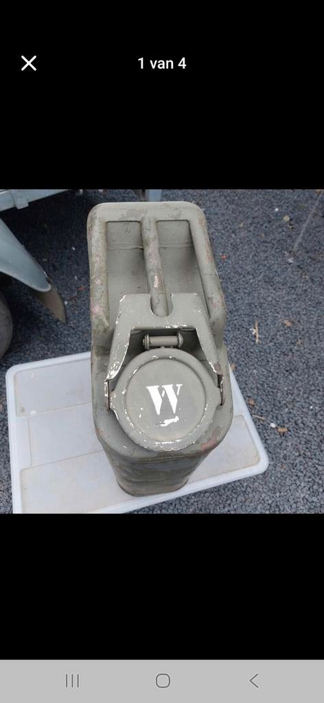 Votre jerrican à eau 44, Collections, Objets militaires | Seconde Guerre mondiale, Enlèvement ou Envoi