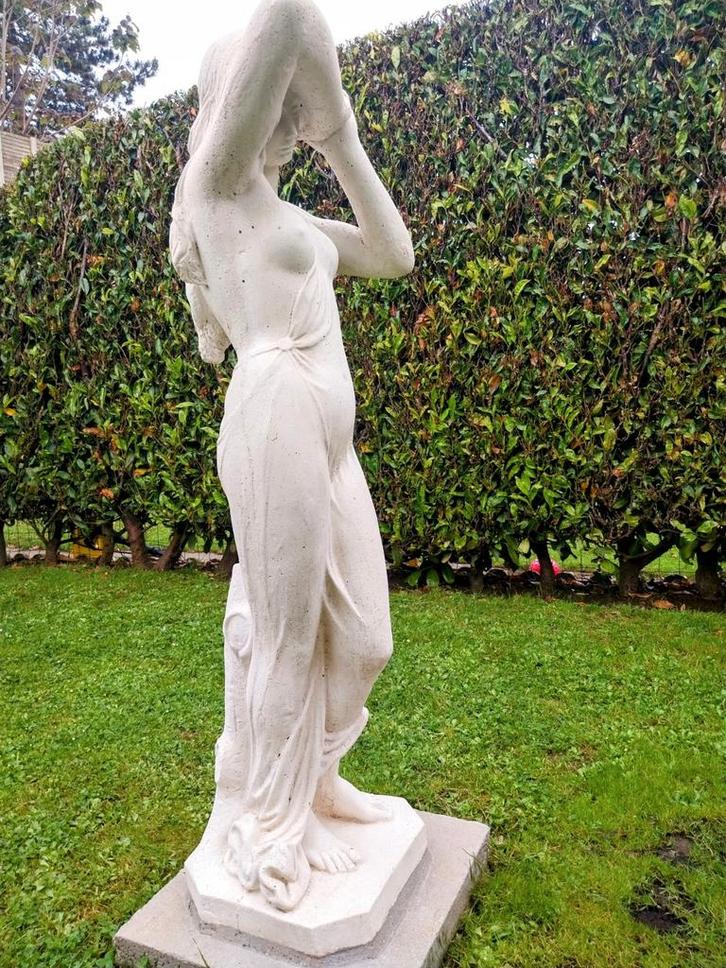Belle statue en pierre déco, Jardin & Terrasse, Statues de jardin, Pierre, Enlèvement