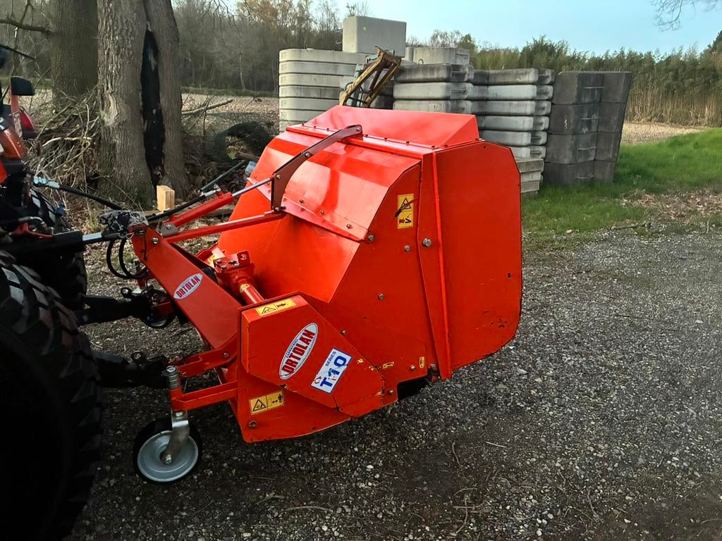 Klepelmaaier 140 met opvangbak en verticuteermessen, Zakelijke goederen, Landbouw | Werktuigen, Ophalen