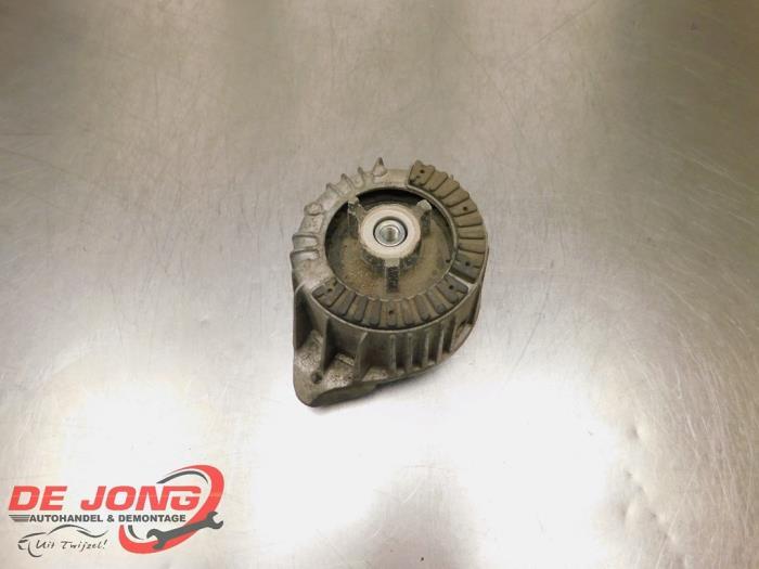 Support moteur d'un Mercedes C-Klasse, 3 mois de garantie, Utilisé, -, -