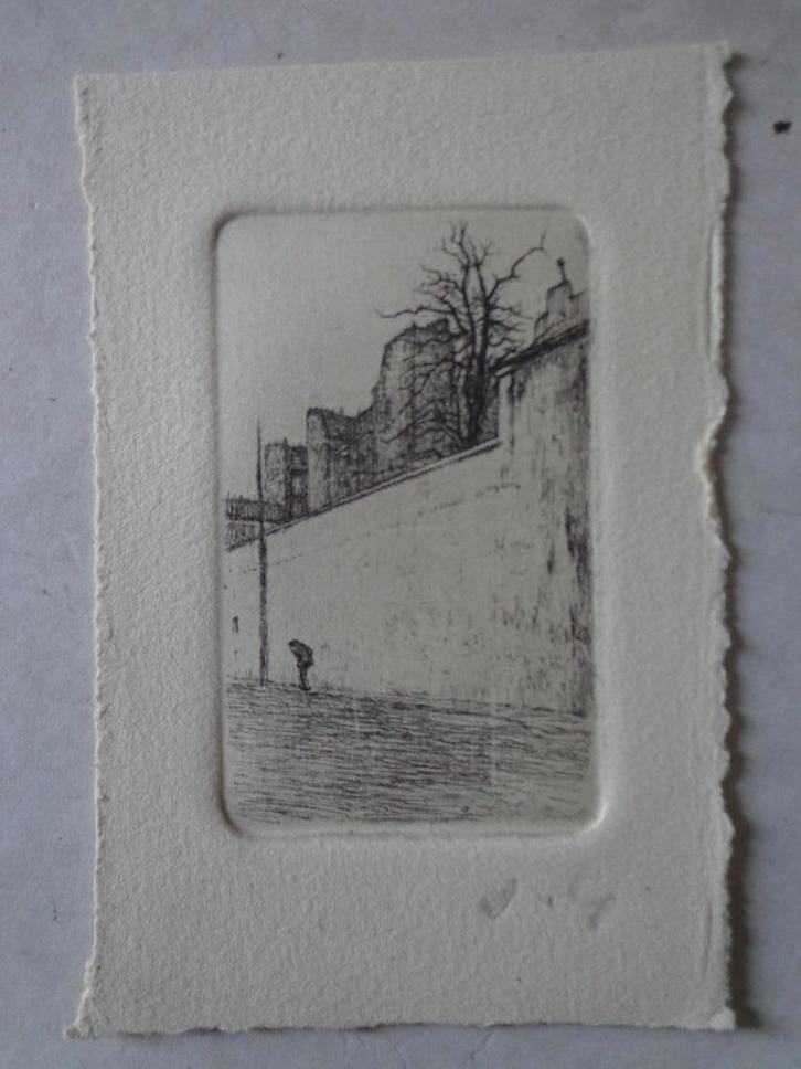 Kleine ets Jaak Gorus Hoge muur met een personage, Antiquités & Art, Art | Eaux-fortes & Gravures, Enlèvement ou Envoi