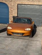 Mx5 goudkleurig 1600cc   185000 km, Auto's, Euro 2, Stof, 4 cilinders, Cabriolet