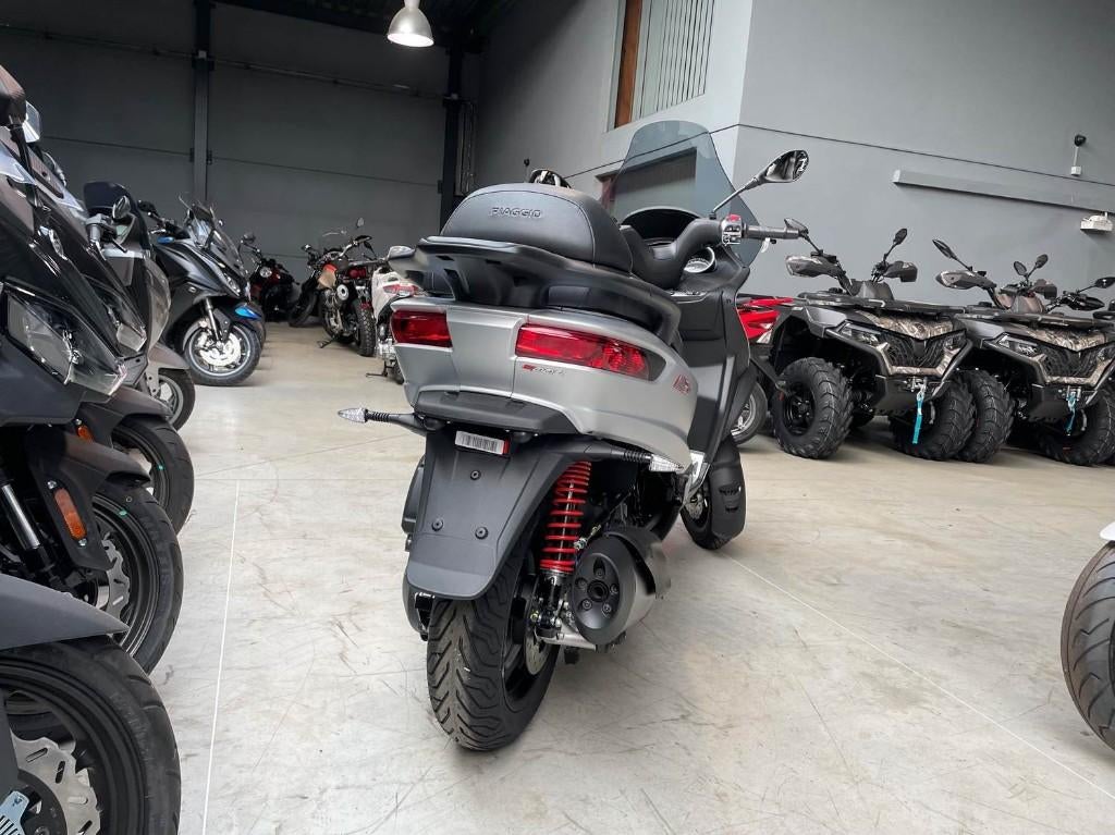 Piaggio MP3 400 HPE SPORT NEW [Fin.0%] [-5%], Motos, Motos | Piaggio, Entreprise, 400 cm³, 12 à 35 kW, Éclairage LED