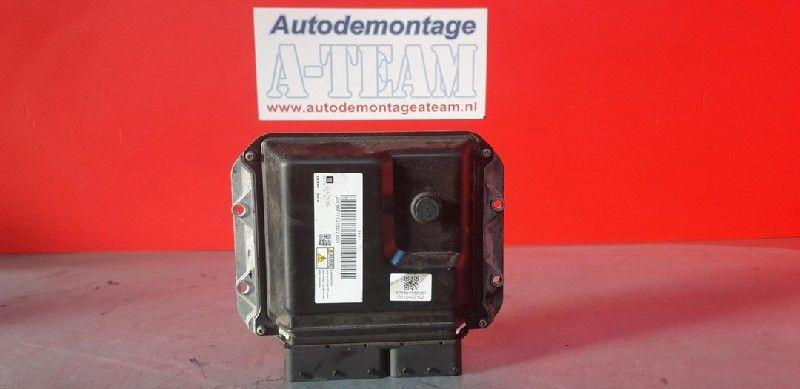 CALCULATEUR MOTEUR ECU Opel Astra J (PC6 / PD6 / PE6 / PF6), Utilisé, Opel